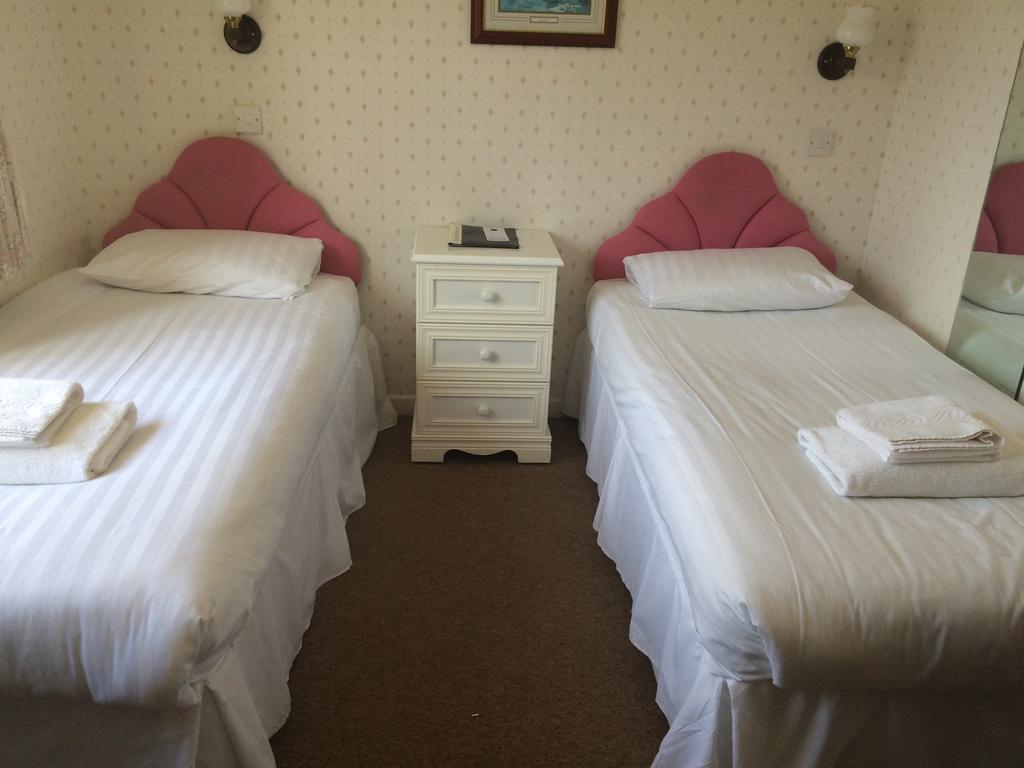 The Wight Bay Hotel - Isle Of Wight Sandown Bagian luar foto
