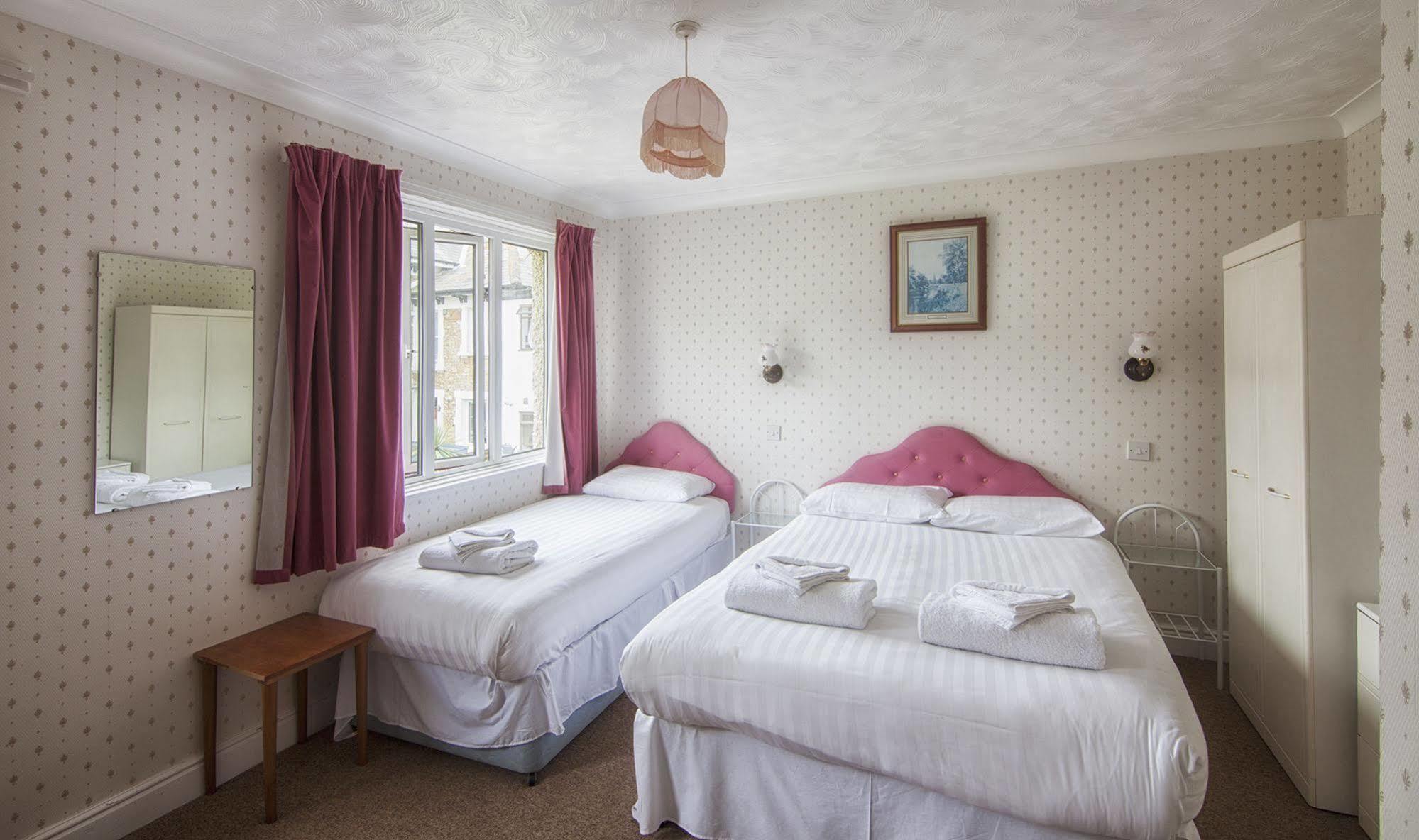 The Wight Bay Hotel - Isle Of Wight Sandown Bagian luar foto