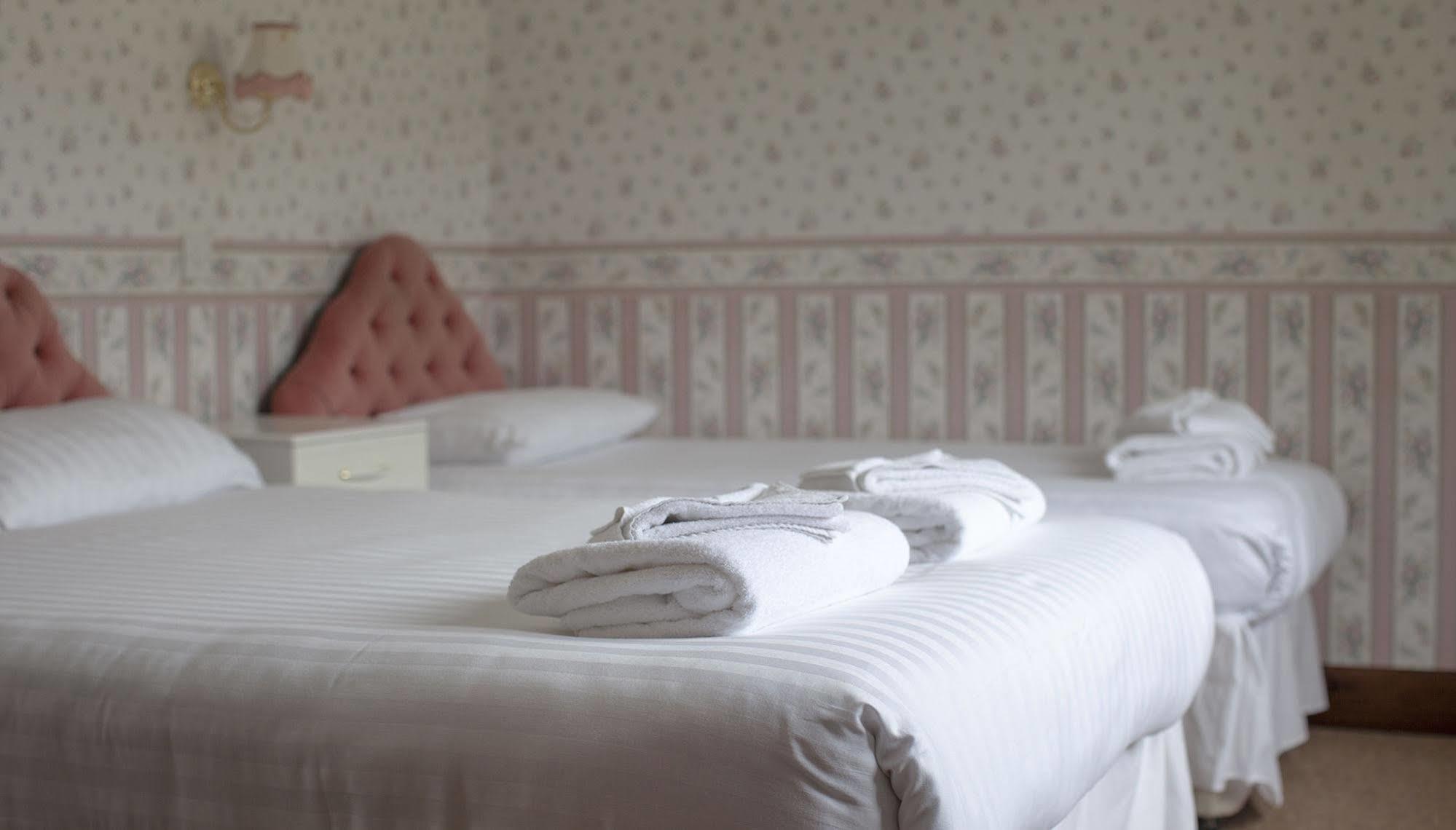 The Wight Bay Hotel - Isle Of Wight Sandown Bagian luar foto